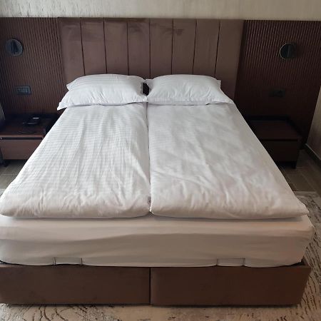 My Hotel Prizren Luaran gambar