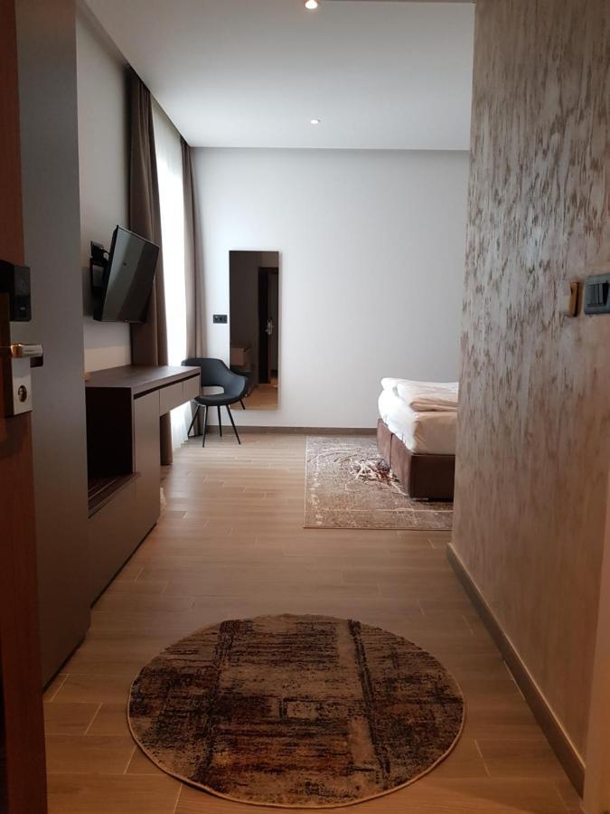 My Hotel Prizren Luaran gambar