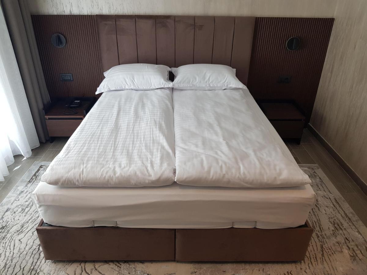 My Hotel Prizren Luaran gambar